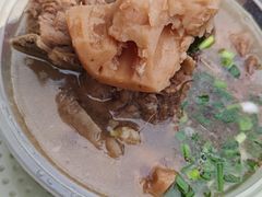排骨藕汤-燕子煨汤(山海关路店)