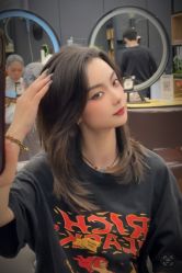 -藤野造型烫发染发