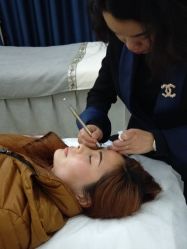 -莲姿娜·半永久纹眉皮肤管理
