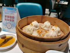 蟹粉小笼包-绿波廊(豫园店)