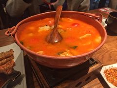 酸汤鱼&nbsp;-云海肴·汽锅鸡·云南菜(天山百盛优客店)