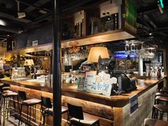 -临界音乐酒馆·小龙虾·江湖菜(华熙LIVE·鱼洞店)