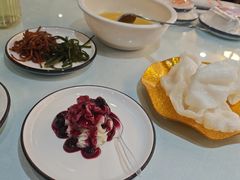 -日月昇渔家菜·海肠捞饭·大连海鲜(星海公园店)