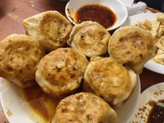 -宝瑞门钉肉饼店