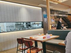 -杨氏青龙虾·吃蟹季(金盛路总店)