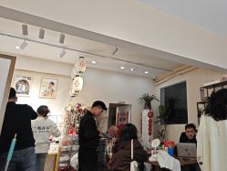 -一揽芳华汉服旗袍体验馆(拙政园店)