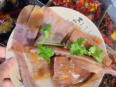 -洞亭火锅(防空洞总店)