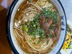 红烧牛肉刀削面（小碗）-河州春清真西北特色美食(虎踞路店)