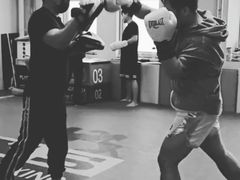 -享受健身·美体塑形馆