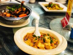 冬菇火腩焖山水豆腐-美极鲜食坊(宝安南路店)