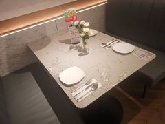 -必胜客(格尔木华兴店)