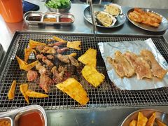 -马路牙子烧烤音乐酒馆(望京店)