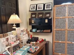 -良友书坊(安徽路店)