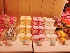 -好利来(东四店)