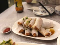 酿油炸鬼-粤·向群饭店(龙津东路总店)