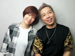 -变画·发型STUDIO