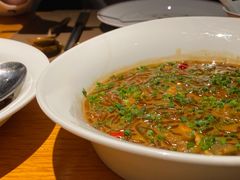 -新荣记(西溪湿地店)