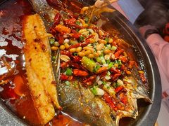 -鸣记脆皮烤鱼·海鲜烤鱼(三八广场店)