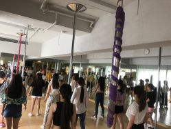 -华翎国际钢管舞培训