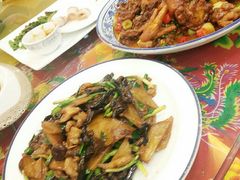 -闯关东东北农家菜(崂山石老人店)