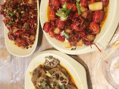 -巴厘龙虾·榜首油焖大虾(音乐学院·沿江酒馆店)