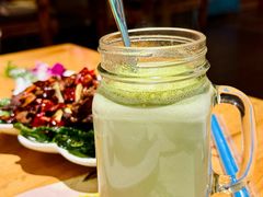 -月亮眼花园餐厅书吧酒吧