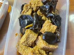 -狗撵鸭(泰山公寓店)