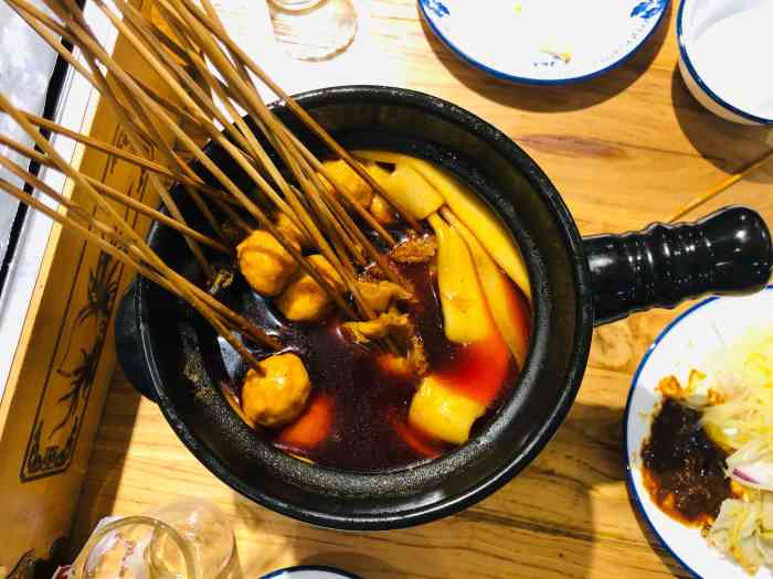 九毛九原味小串-"[薄荷]环境: 环境一楼还是可以吧,冬天.