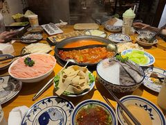 -旧街市鲜货老火锅(大光路店)