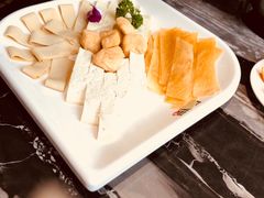 -何鲜菇火锅(大营盘店)