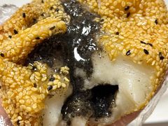 -白玉兰食品甜凤店(合生汇店)