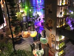 -临界音乐酒馆·小龙虾·江湖菜(华熙LIVE·鱼洞店)