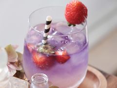 snow&nbsp;white-FLOVIE FLORIST CAFE