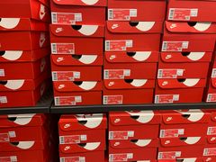 -NIKE北京马连道换季优惠店