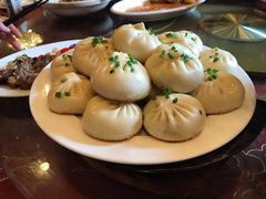 广式葱煎包-飞龙大酒店