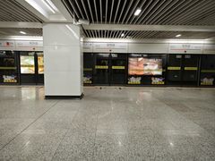 -常熟路(地铁站)