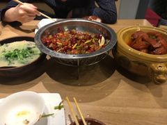 -俏湘厨•地道湘菜(建华南路店)