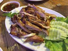-J Daeng Seafood