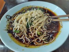 -忆碗面(华新街店)