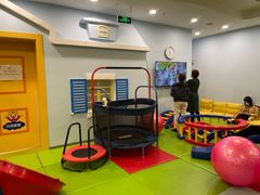 -巧虎KIDS早教托育成长中心(北京西城天虹中心)