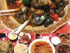 -李双猪·小龙虾·烧烤·羊肉煲(乐山店)