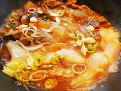 -咱屯子铁锅炖直营店(保利店)