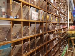 -猫的天空之城概念书店(印象城购物中心店)