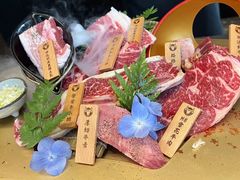 -铭牛烧肉·和牛海鲜自助(高新月牙湖店)