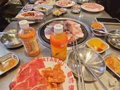 -哈哈碳都·牛肋条无限自助烤肉(台江万达店)