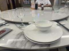 -新丁香海鲜酒店(银海商贸城店)