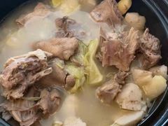 -爱的果实月嫂育婴师(世纪东方店)