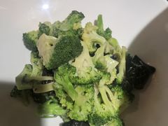 -鲁菜根·泰安菜(万达店)