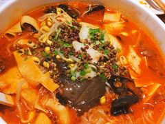 -渝是乎酸菜鱼(龙旗购物中心店)