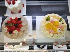 -花花卷卷·鲜食蛋糕(静安久光百货店)